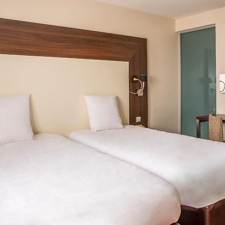 Mercure Paris Porte D'Orleans Montrouge Buitenkant foto